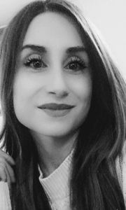 Meet your Posher, Madeline